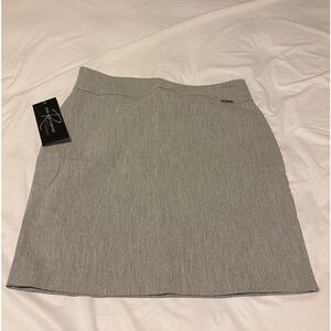 Grey stretch miniskirt. Medium.